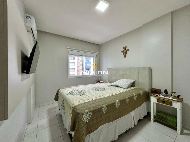 APARTAMENTO DE FRENTE PARA AVENIDA UBIRAJARA E VISTA PARA O MAR: 17ª foto da galeria de imagens do imóvel