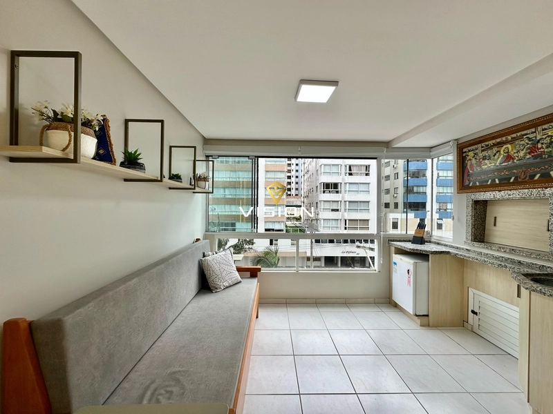 APARTAMENTO DE FRENTE PARA AVENIDA UBIRAJARA E VISTA PARA O MAR: 5ª foto da galeria de imagens do imóvel