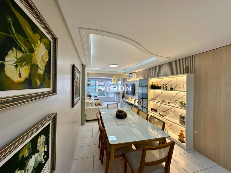 APARTAMENTO DE FRENTE PARA AVENIDA UBIRAJARA E VISTA PARA O MAR: 3ª foto da galeria de imagens do imóvel