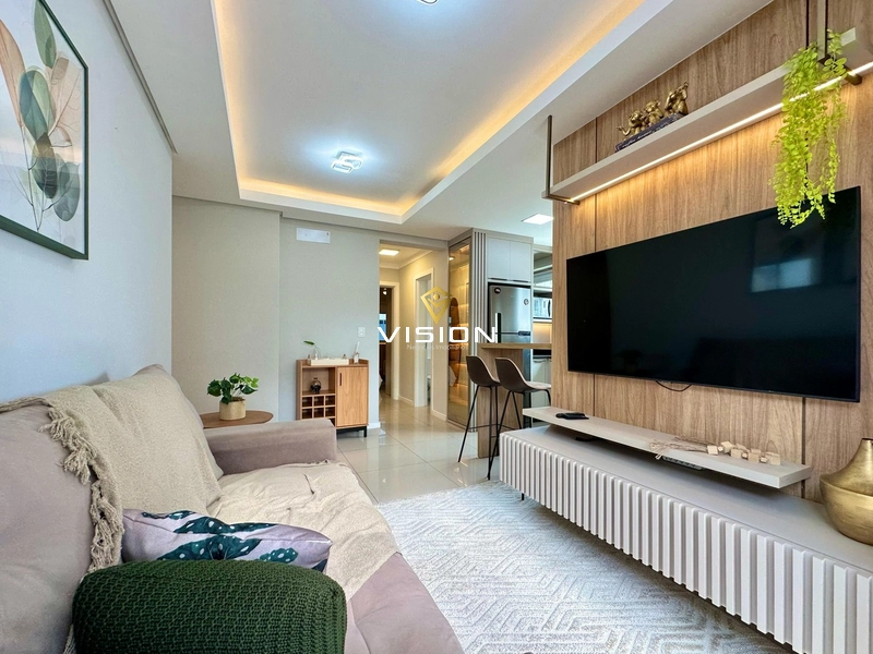 APARTAMENTO AMPLO COM TERRAÇO: 2ª foto da galeria de imagens do imóvel