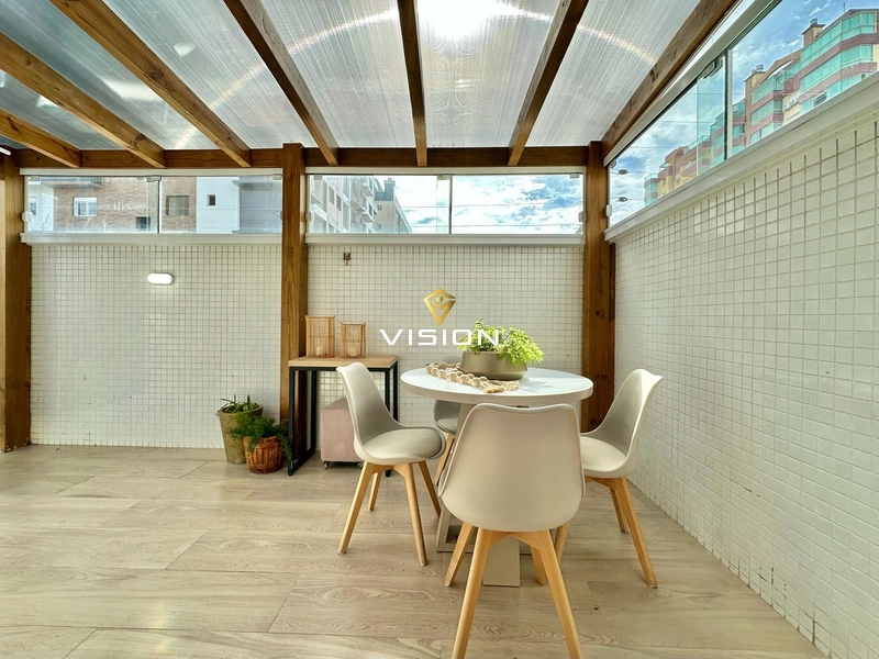 APARTAMENTO AMPLO COM TERRAÇO: 9ª foto da galeria de imagens do imóvel