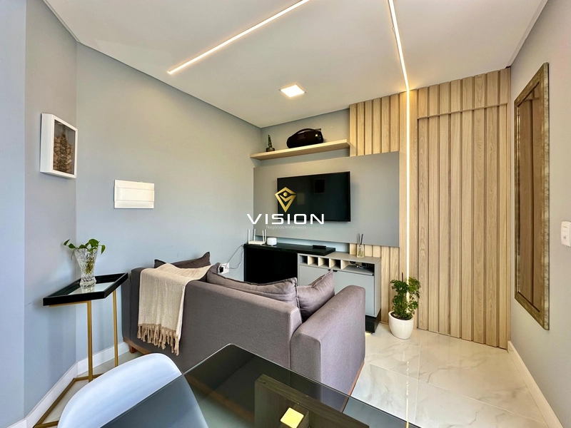 APARTAMENTO FINAMENTE MOBILIADO E DECORADO: 2ª foto da galeria de imagens do imóvel
