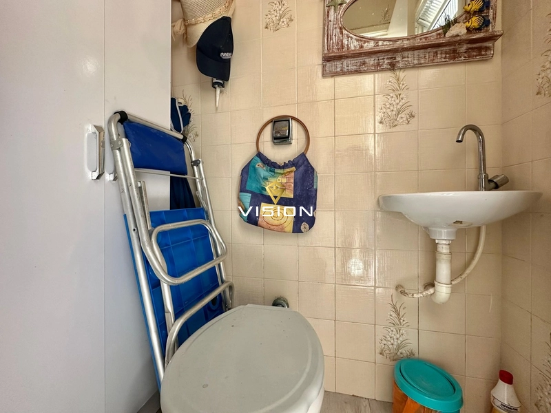 APARTAMENTO COM SACADA DE FRENTE -JUNTO AO MAR NO CORAÇÃO DA CIDADE !: 17ª foto da galeria de imagens do imóvel