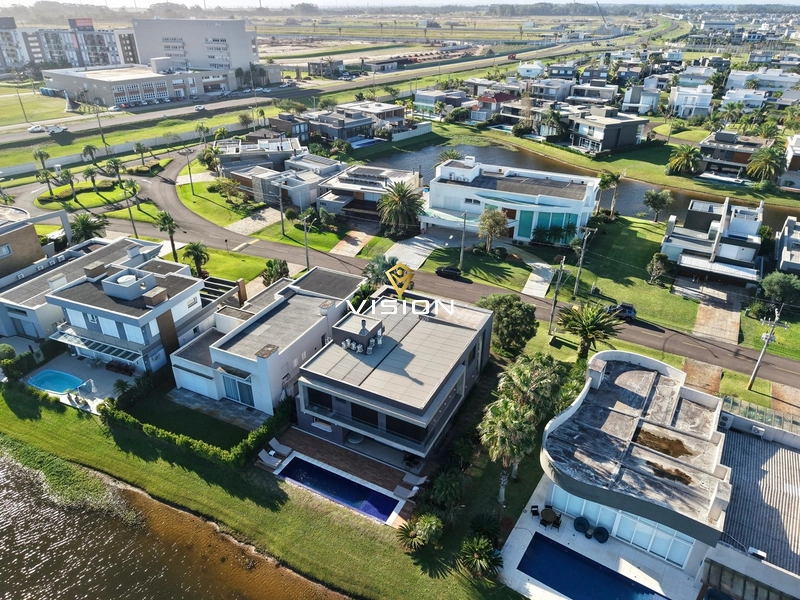 SOBRADO CONTEMPORÂNEO A BEIRA LAGO: 28ª foto da galeria de imagens do imóvel