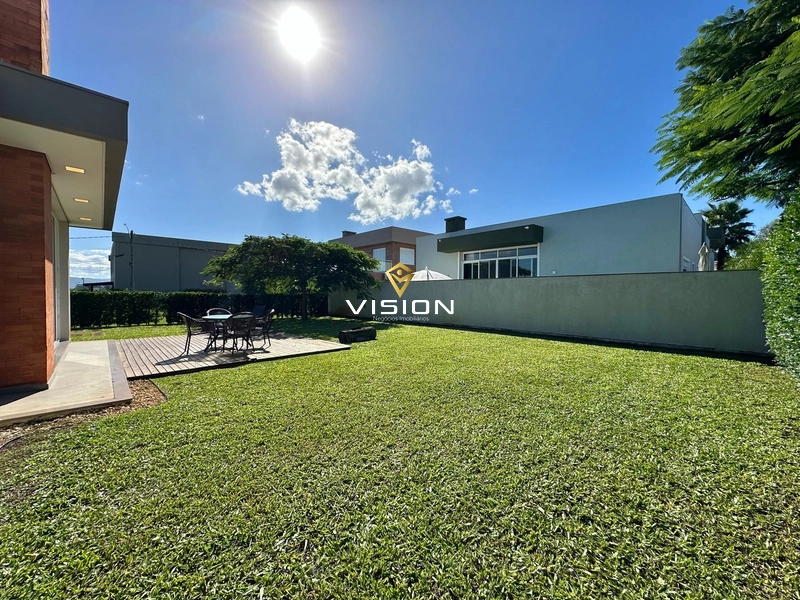 CASA DE ALTO PADRÃO: 12ª foto da galeria de imagens do imóvel