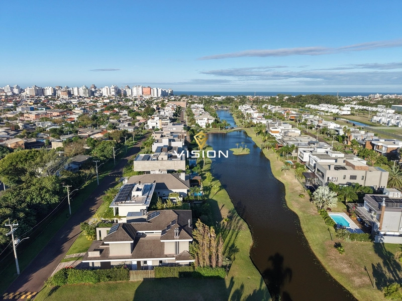 SOBRADO A BEIRA LAGO: 30ª foto da galeria de imagens do imóvel