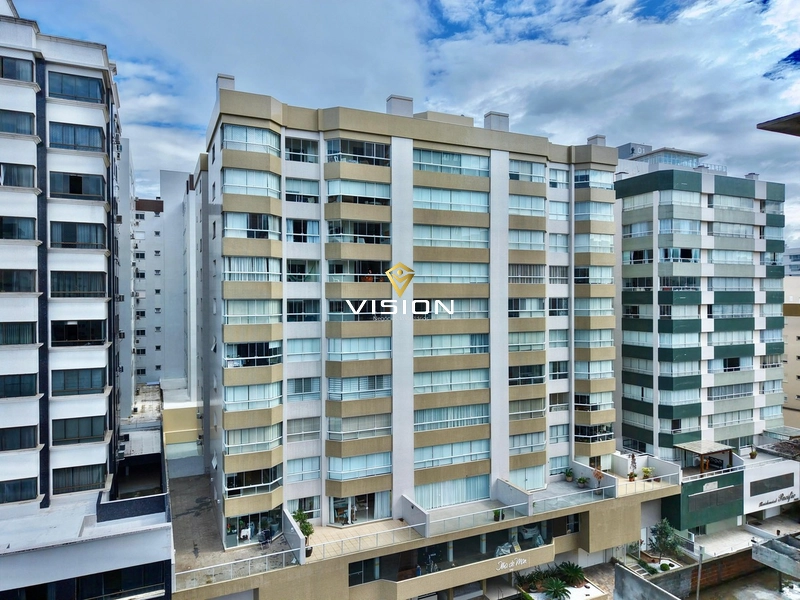 TERRAÇO FRONTAL - PRÓXIMO DA PRAÇA TIARAJU: 25ª foto da galeria de imagens do imóvel