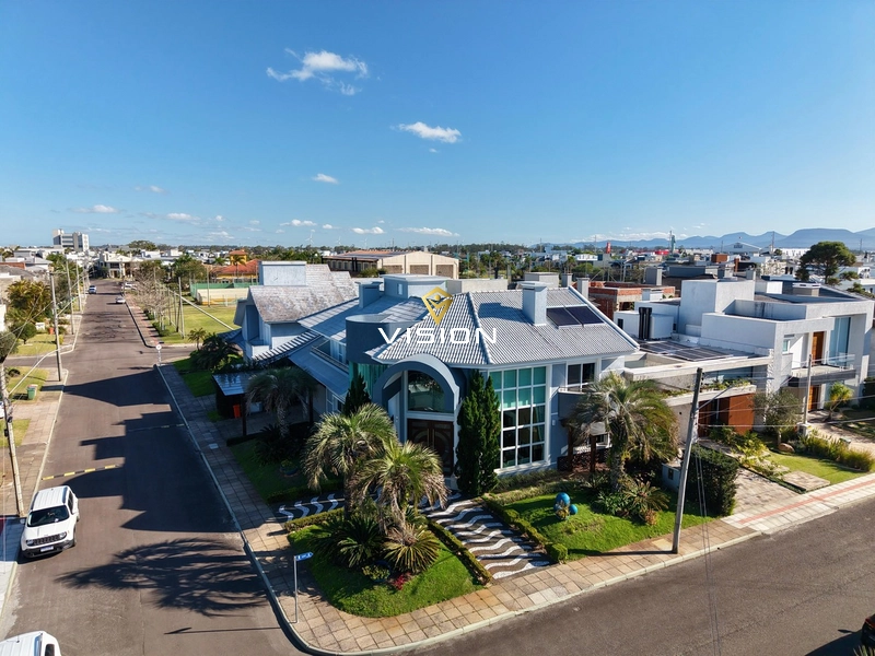 CONDADO DE CAPÃO - MOBILIADA E DECORADA