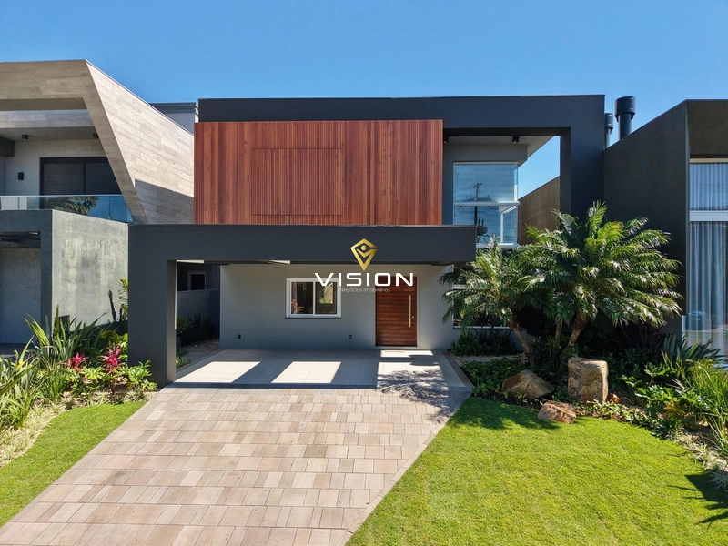 SOBRADO DE ALTO PADRÃO - CONDOMÍNIO CAPÃO ILHAS RESORT