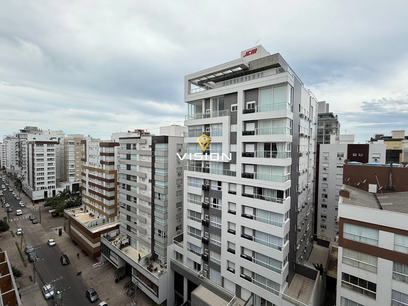 SACADA DE FRENTE - AO LADO DA AVENIDA UBIRAJARA: 5ª foto da galeria de imagens do imóvel