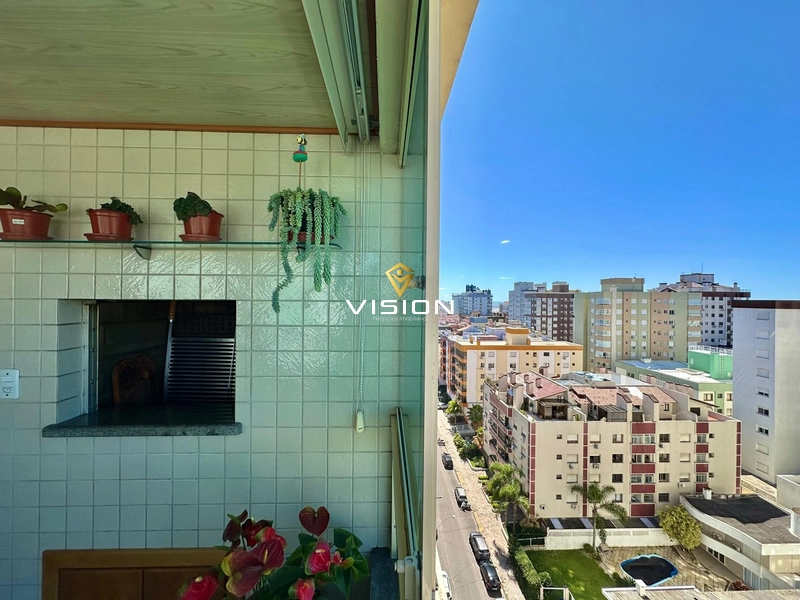 NO CORAÇÃO DA CIDADE -JUNTO AO MAR E COM SACADA DE FRENTE: 14ª foto da galeria de imagens do imóvel