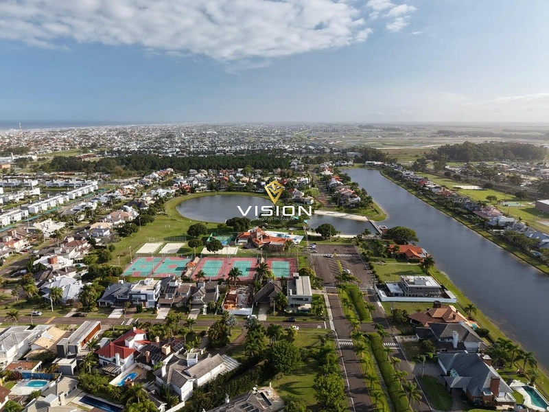 SOBRADO NO CONDOMÍNIO ATLÂNTIDA LAGOS PARK: 30ª foto da galeria de imagens do imóvel