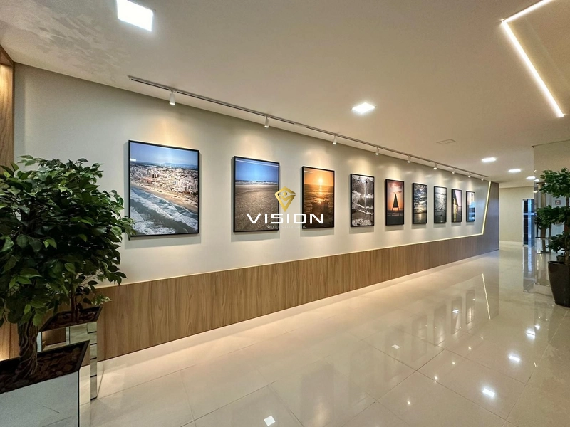 SACADA DE FRENTE COM VISTA PARA PRAÇA TIARAJU: 25ª foto da galeria de imagens do imóvel