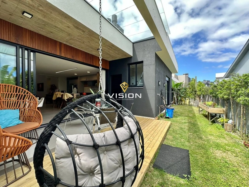 CASA TÉRREA DE ALTO PADRÃO: 17ª foto da galeria de imagens do imóvel