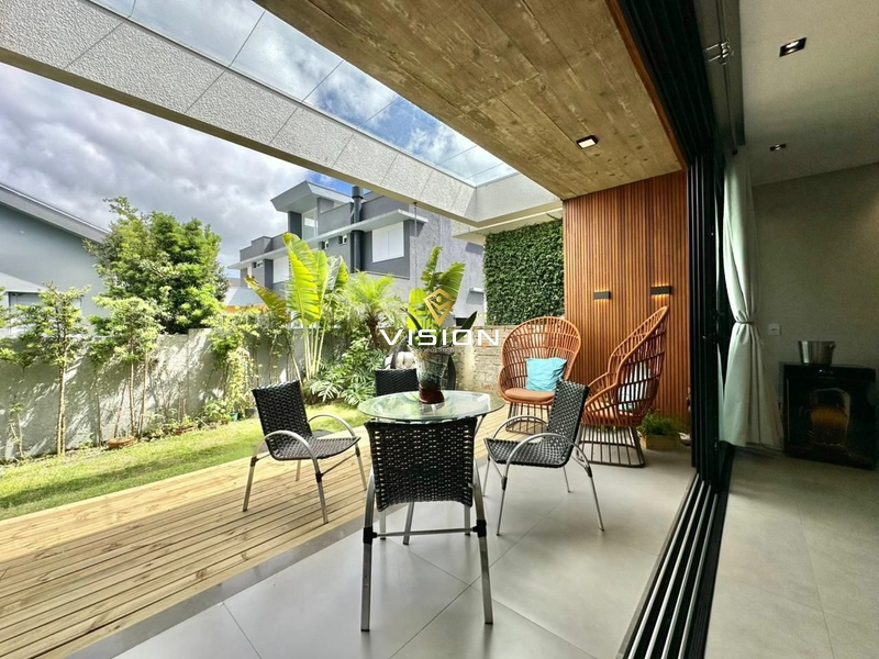 CASA TÉRREA DE ALTO PADRÃO: 15ª foto da galeria de imagens do imóvel