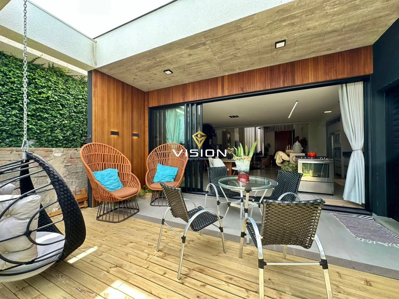 CASA TÉRREA DE ALTO PADRÃO: 16ª foto da galeria de imagens do imóvel