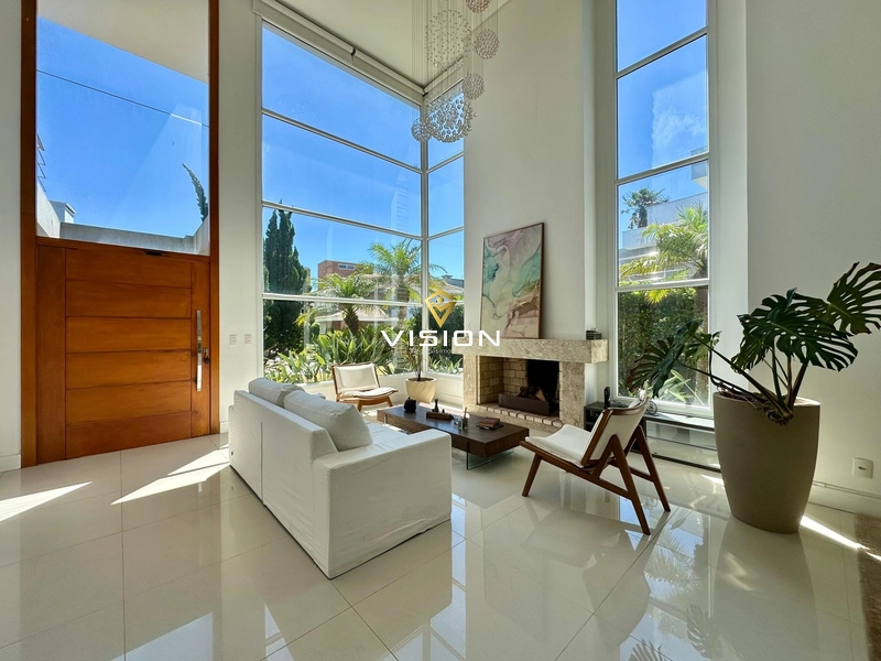 SOBRADO DE ALTO PADRÃO: 2ª foto da galeria de imagens do imóvel