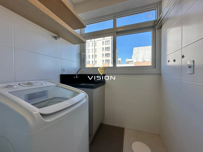 PRÓXIMO A PRAÇA DO MINI GOLF: 16ª foto da galeria de imagens do imóvel