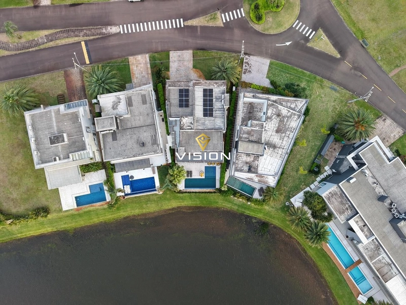 LINDO SOBRADO A BEIRA LAGO: 48ª foto da galeria de imagens do imóvel