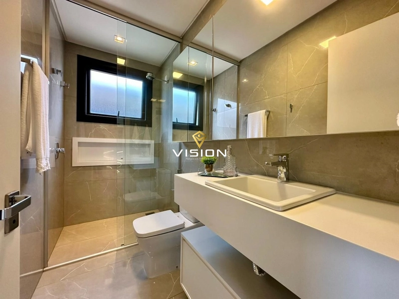 CASA DE ALTO PADRÃO DE ESQUINA: 50ª foto da galeria de imagens do imóvel