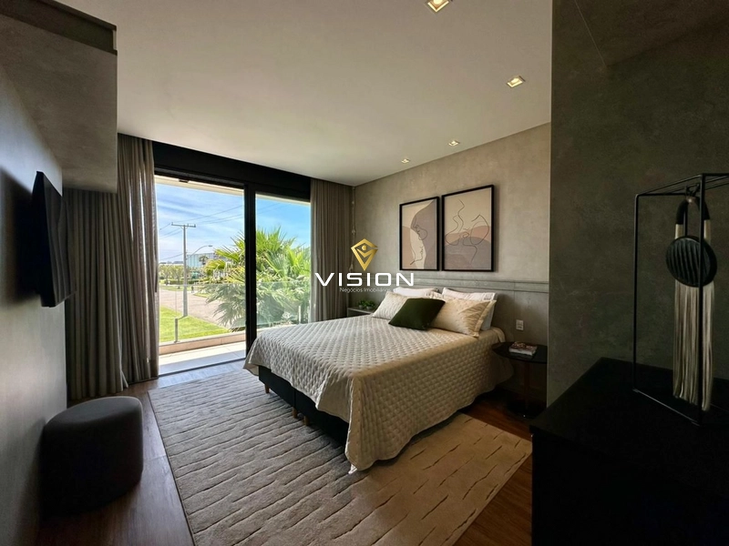 CASA DE ALTO PADRÃO DE ESQUINA: 36ª foto da galeria de imagens do imóvel