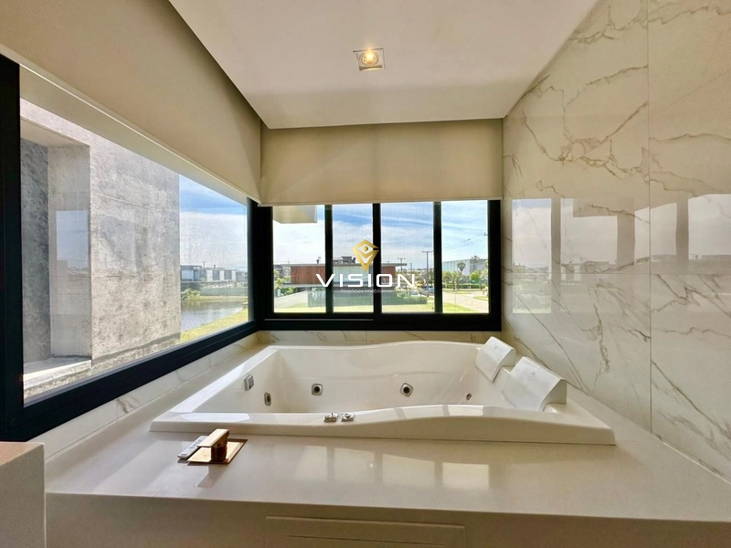 CASA DE ALTO PADRÃO DE ESQUINA: 46ª foto da galeria de imagens do imóvel