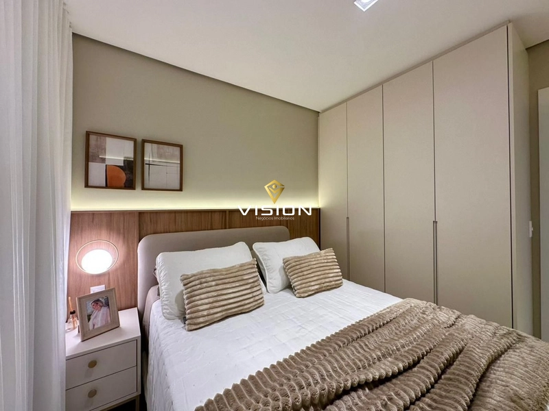 BAIRRO NAVEGANTES - SACADA DE FRENTE E TERRAÇO EM L: 18ª foto da galeria de imagens do imóvel