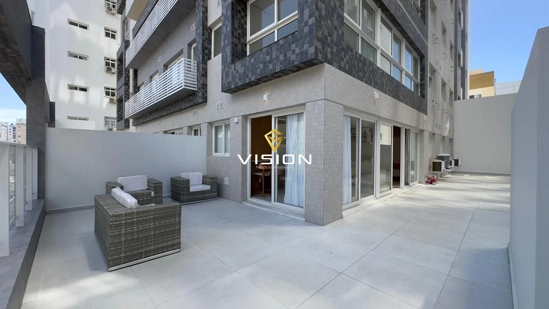 BAIRRO NAVEGANTES - SACADA DE FRENTE E TERRAÇO EM L: 9ª foto da galeria de imagens do imóvel