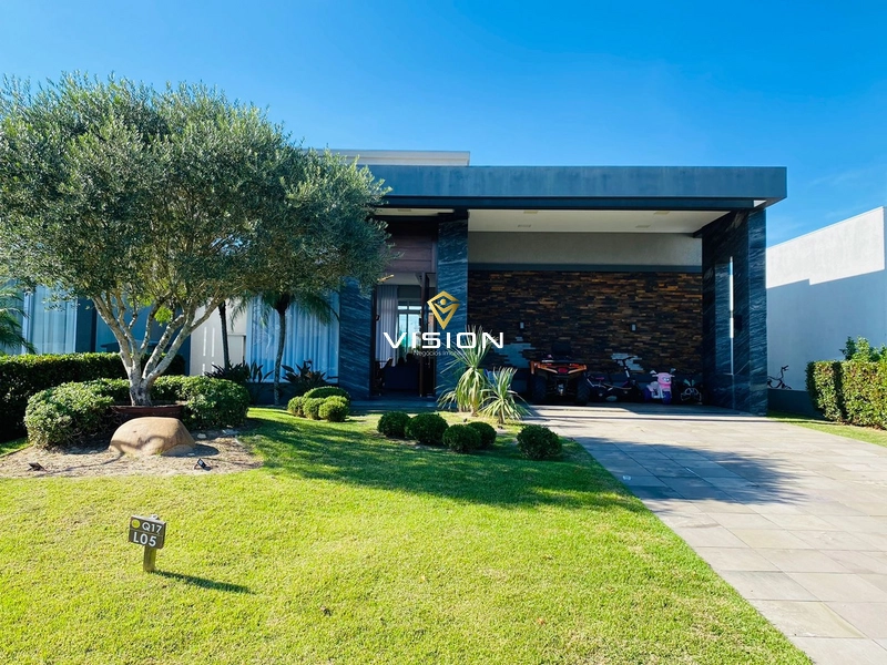 LINDA CASA TÉRREA NO CONDOMINIO DUBAI