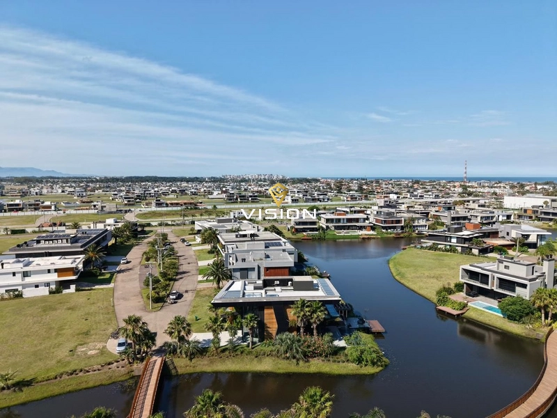 MEGA SOBRADO DE LUXO A BEIRA LAGO: 53ª foto da galeria de imagens do imóvel