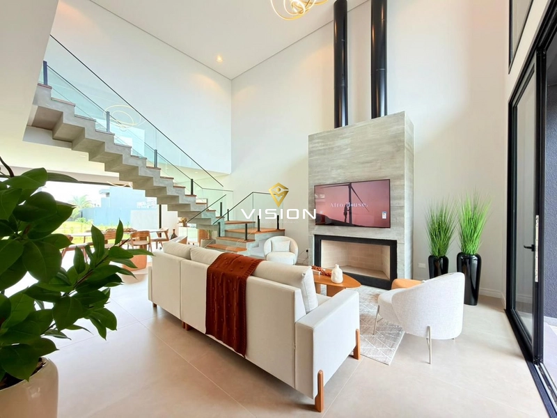 SOBRADO NO CONDOMÍNIO SUNSET: 3ª foto da galeria de imagens do imóvel