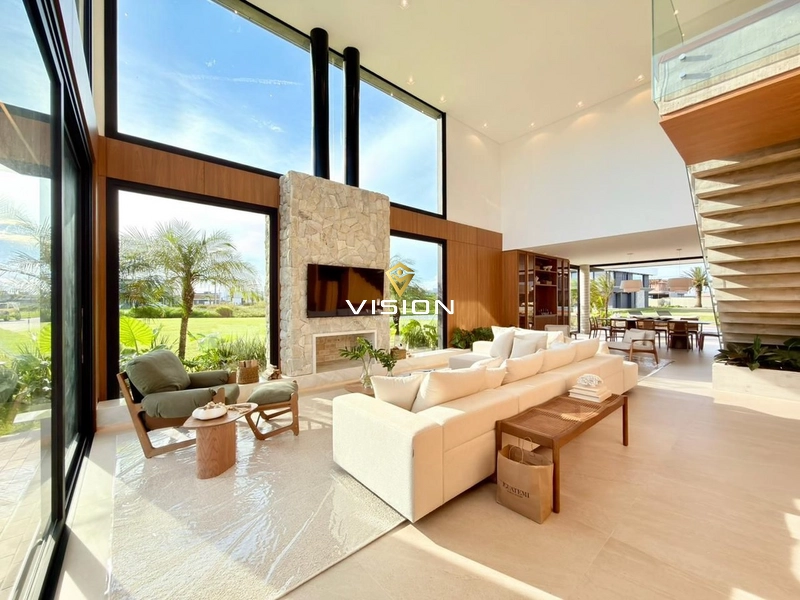 SOBRADO DE LUXO A BEIRA LAGO - NOVO E NUNCA USADO: 2ª foto da galeria de imagens do imóvel