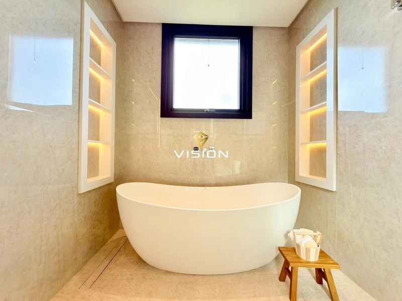 SOBRADO DE LUXO A BEIRA LAGO - NOVO E NUNCA USADO: 55ª foto da galeria de imagens do imóvel