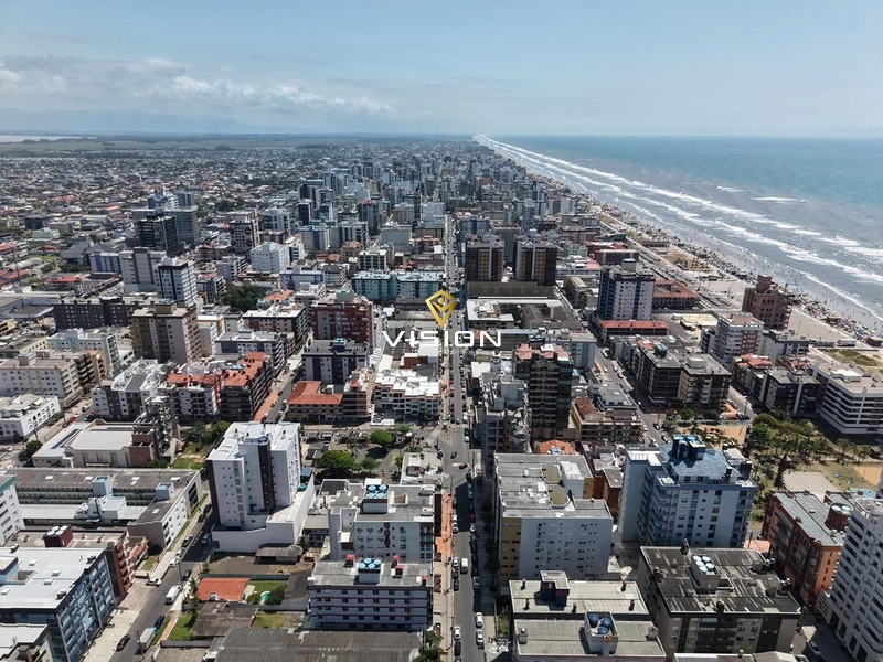 NO CENTRO DA CIDADE - PRÓXIMO A PRAÇA DO MINI GOLF: 33ª foto da galeria de imagens do imóvel