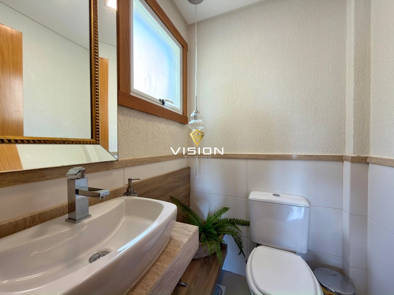 SACADA DE FRENTE PARA PRAÇA TIARAJU - VISTA PARA O MAR: 16ª foto da galeria de imagens do imóvel