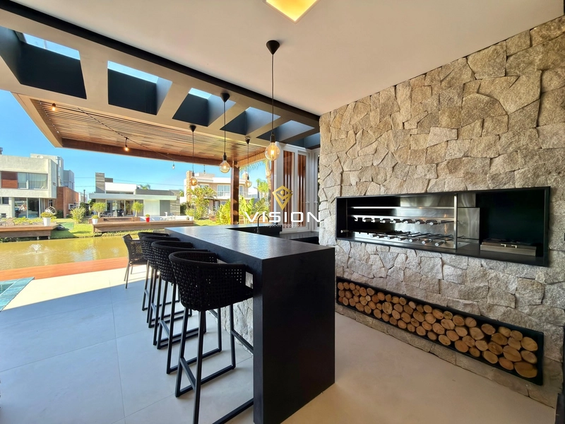 BELÍSSIMA CASA A BEIRA LAGO - LUXO E CONFORTO EM UM SÓ LUGAR: 13ª foto da galeria de imagens do imóvel