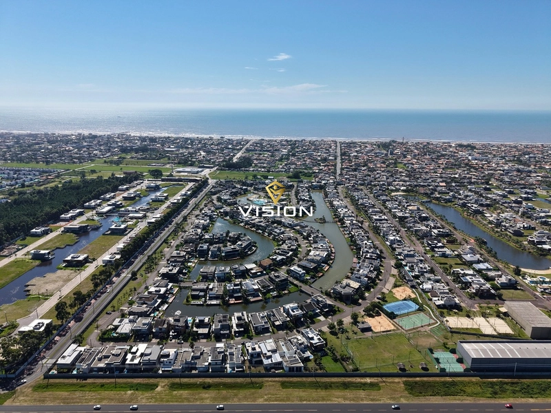 BELÍSSIMA CASA A BEIRA LAGO - LUXO E CONFORTO EM UM SÓ LUGAR: 54ª foto da galeria de imagens do imóvel