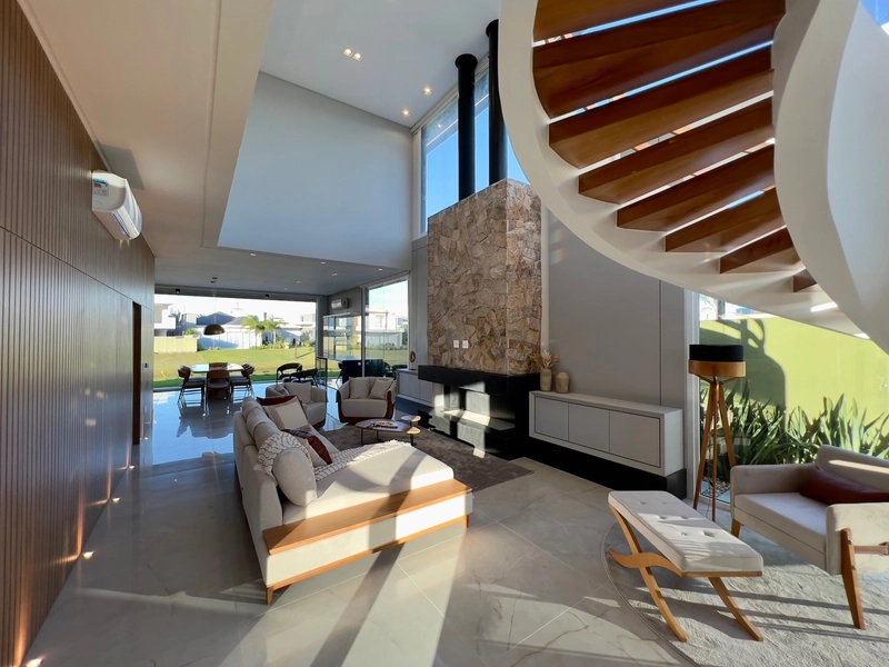 Lindo Sobrado Beira lago