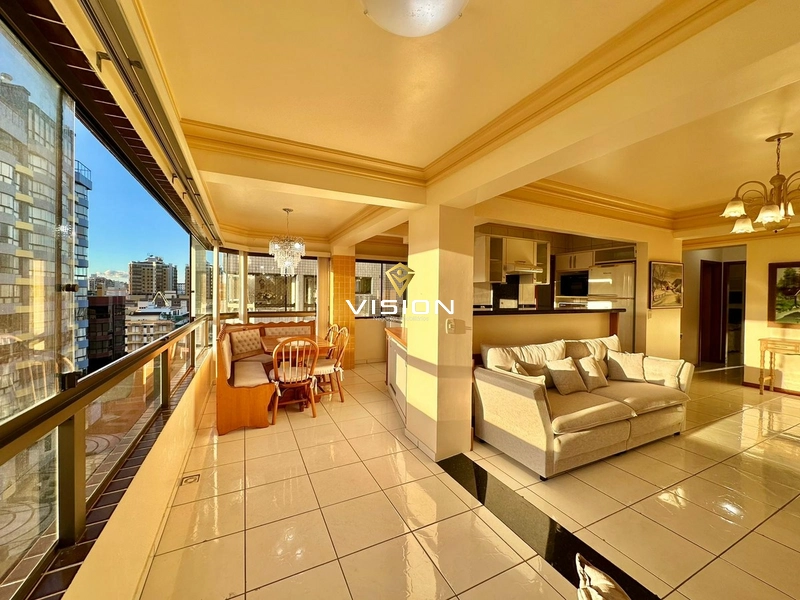 APARTAMENTO PISCINA COM VISTA PARA SERRA: 4ª foto da galeria de imagens do imóvel