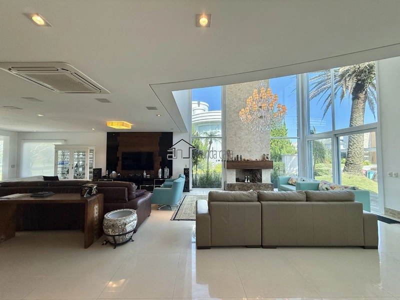 Sobrado beira lago: 5ª foto da galeria de imagens do imóvel