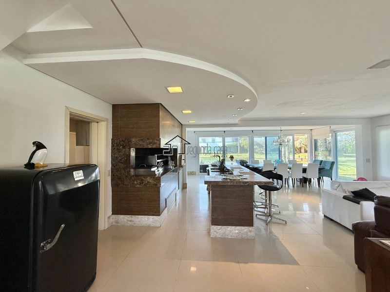 Sobrado beira lago: 12ª foto da galeria de imagens do imóvel