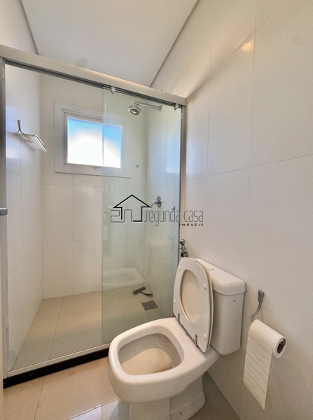 Sobrado beira lago: 34ª foto da galeria de imagens do imóvel