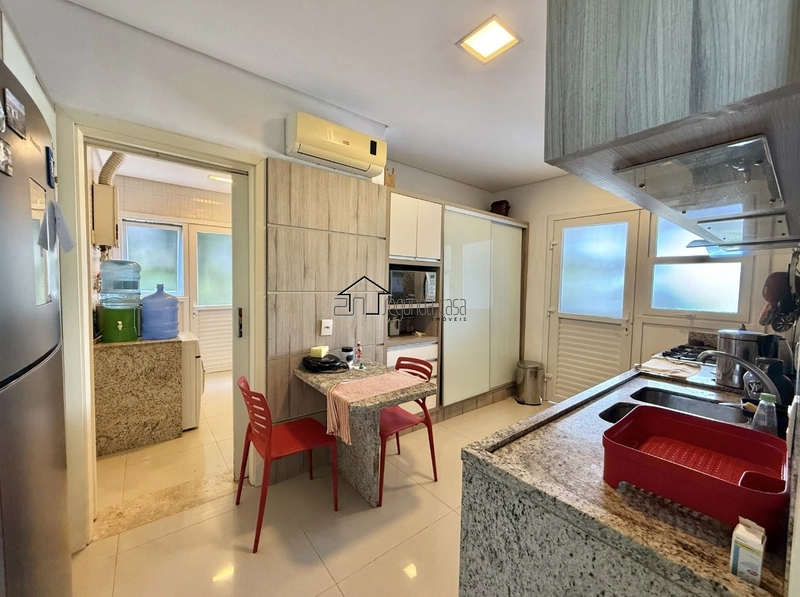 Sobrado beira lago: 19ª foto da galeria de imagens do imóvel