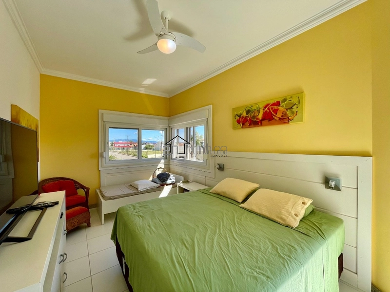 Sobrado em condomínio a beira mar: 15ª foto da galeria de imagens do imóvel