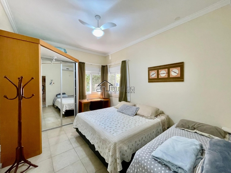 Sobrado em condomínio a beira mar: 31ª foto da galeria de imagens do imóvel