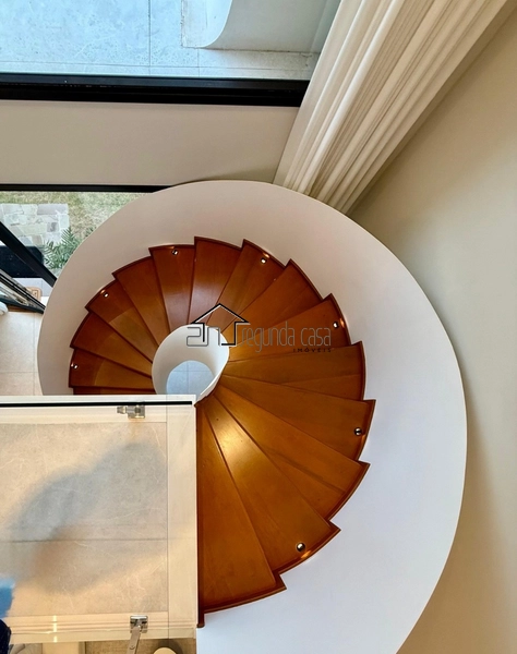 Sobrado beira lago mobiliado e decorado: 16ª foto da galeria de imagens do imóvel