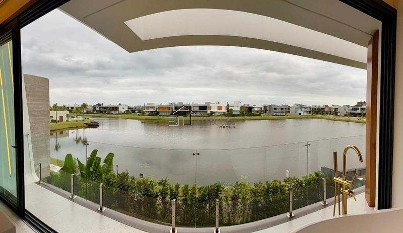 Sobrado beira lago mobiliado e decorado: 28ª foto da galeria de imagens do imóvel