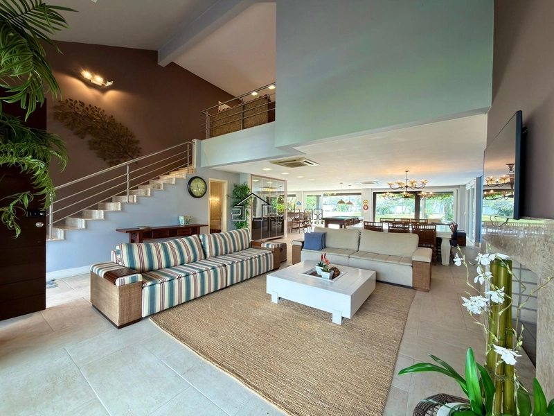 Sobrado beira lago à venda no Condomínio Bosques de Atlântida, em Xang: 43ª foto da galeria de imagens do imóvel