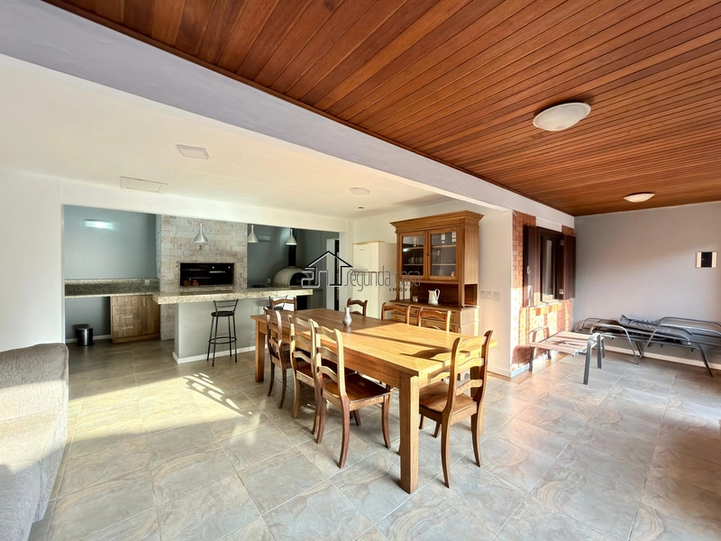 Grande oportunidade de negócio no Centro, a apenas 3 quadras do mar: 11ª foto da galeria de imagens do imóvel