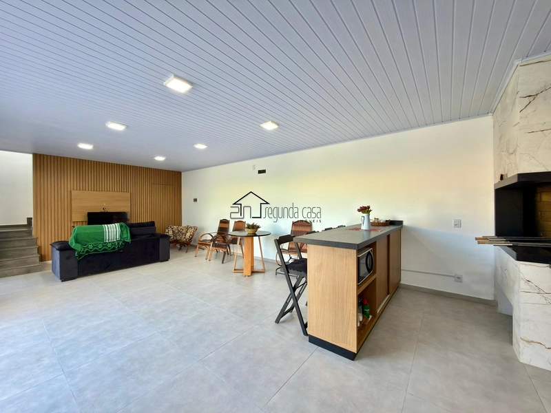 Casa à venda no Centro de Xangri-Lá, a apenas 300 metros do mar: 8ª foto da galeria de imagens do imóvel